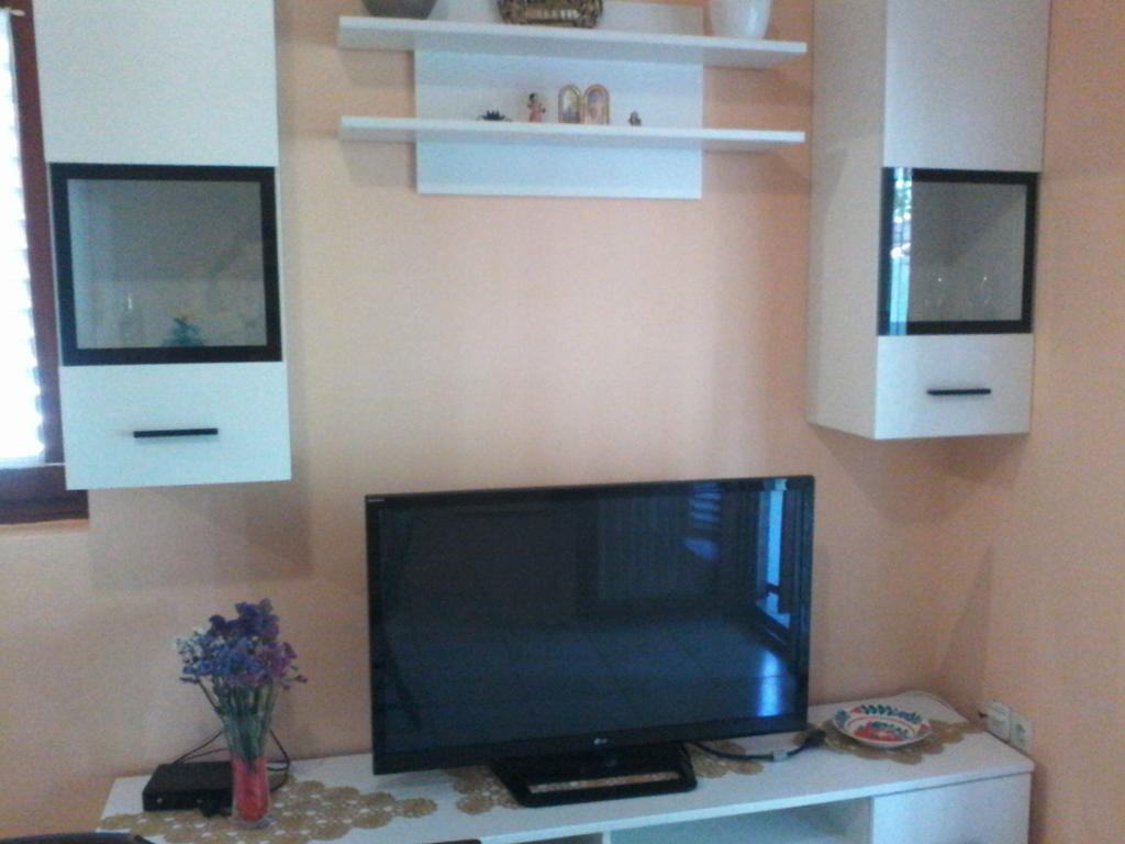 Apartments Angela Биоград на Мору Екстериор снимка