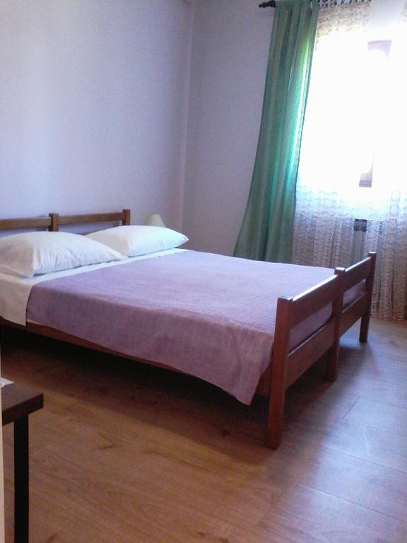 Apartments Angela Биоград на Мору Екстериор снимка