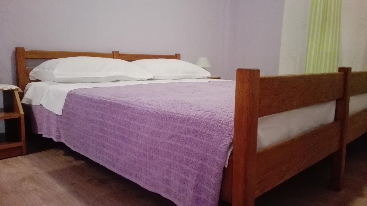 Apartments Angela Биоград на Мору Екстериор снимка