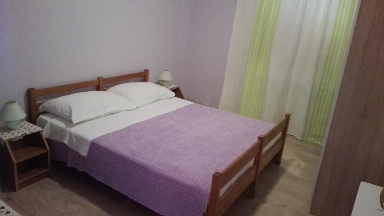Apartments Angela Биоград на Мору Екстериор снимка